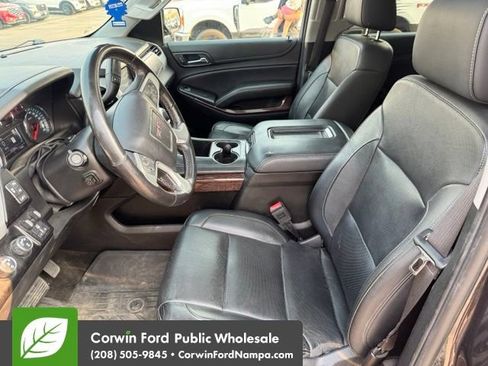 Used 2018 GMC Yukon XL SLT w/ Premium Edition AWD/4WD image 10