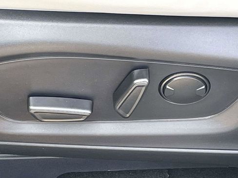 New 2026 Ford Explorer Active w/ Active Comfort Package image 14