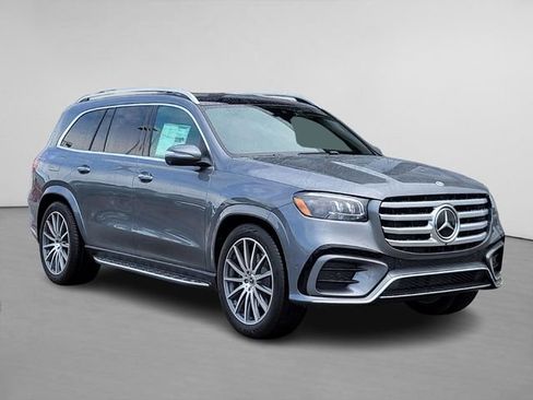 New 2025 Mercedes-Benz GLS 580 4MATIC image 1