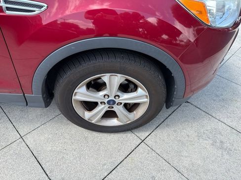 Used 2014 Ford Escape SE FWD image 21