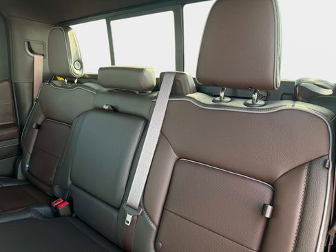 Used 2023 GMC Sierra 1500 Denali w/ Technology Package image 13