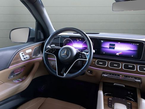 Used 2024 Mercedes-Benz GLE 350 4MATIC image 26