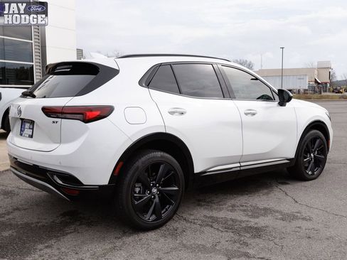 Used 2023 Buick Envision Essence w/ Technology Package I image 5