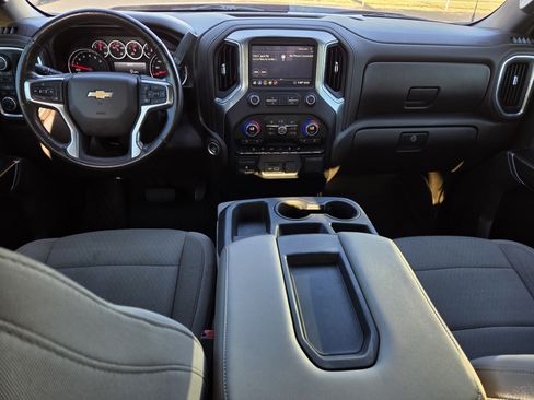 Used 2020 Chevrolet Silverado 1500 LT w/ Texas Edition AWD/4WD image 27