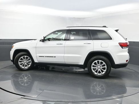 Used 2022 Jeep Grand Cherokee Laredo X image 39