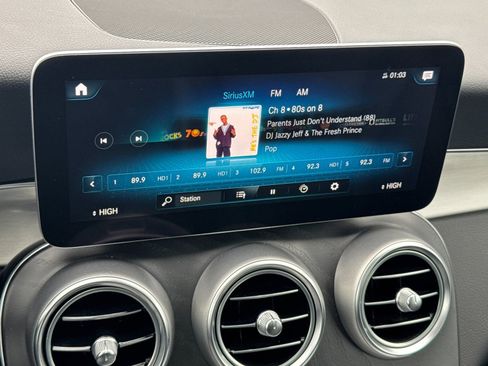 Certified 2021 Mercedes-Benz GLC 300 4MATIC image 18