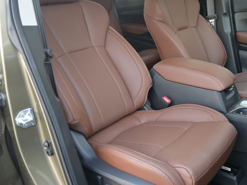 Certified 2026 Subaru Ascent Touring w/ Popular Package #1 AWD/4WD image 34