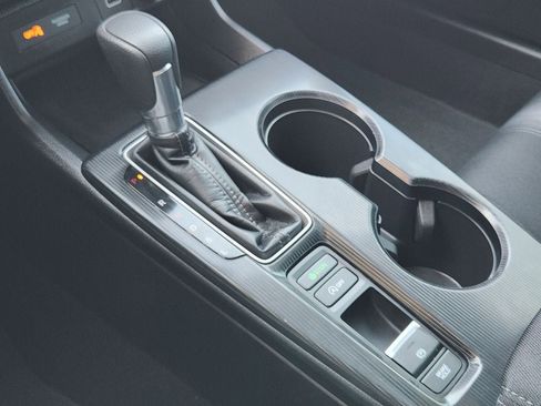 Certified 2024 Honda Civic LX image 19