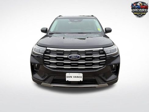 Used 2025 Ford Explorer Active w/ Active Comfort Package RWD image 9