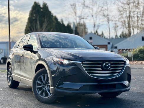 Used 2022 MAZDA CX-9 Touring image 2