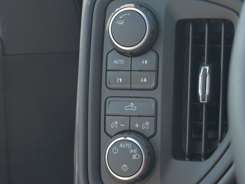 New 2026 Chevrolet Silverado 1500 Custom Trail Boss w/ Turbomax Blackout Package AWD/4WD image 22