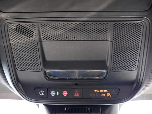 Used 2025 Chevrolet Equinox LT image 15