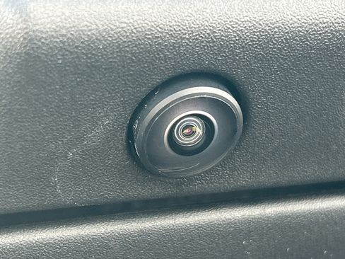 Used 2025 Ford F150 XLT w/ Equipment Group 301A Standard image 7