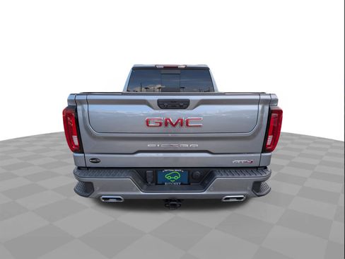 Used 2023 GMC Sierra 1500 AT4 w/ AT4 Premium Package AWD/4WD image 5