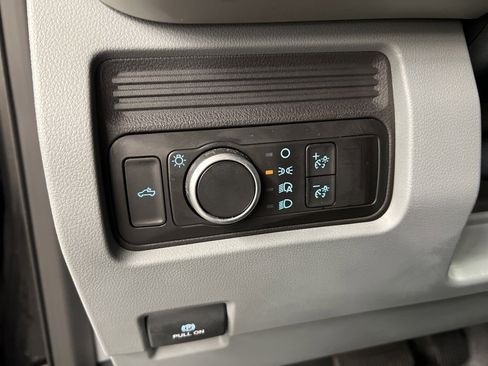 Used 2025 Ford F350 XL image 22