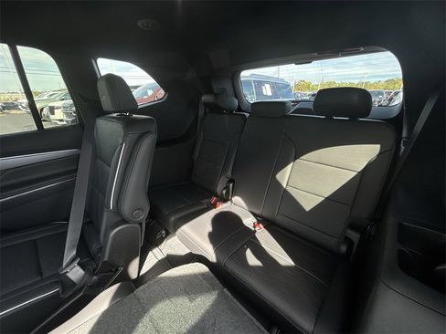 New 2026 Buick Enclave Sport Touring w/ Super Cruise Package image 29