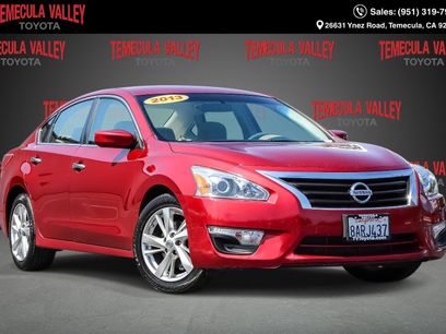 Used 2013 Nissan Altima 2.5 SV