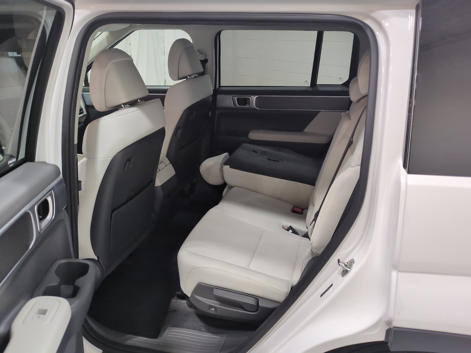 Certified 2024 Hyundai Santa Fe SE AWD/4WD image 15