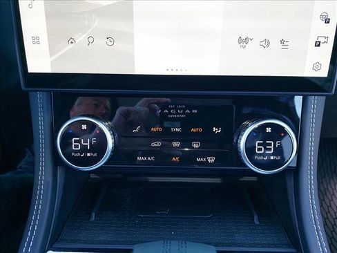 New 2026 Jaguar F-PACE R-Dynamic S image 19