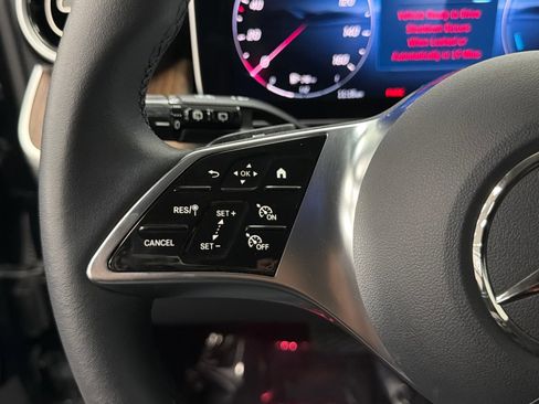 Certified 2025 Mercedes-Benz GLC 350e 4MATIC image 28