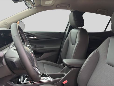 New 2026 Buick Encore GX Preferred w/ Advanced Technology Package AWD/4WD image 16