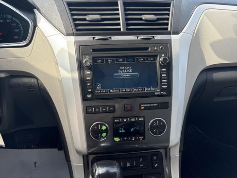 Used 2012 Chevrolet Traverse LTZ AWD/4WD image 12