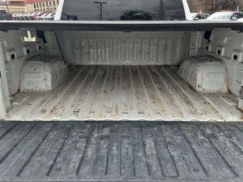 Used 2021 Chevrolet Silverado 1500 Custom image 22