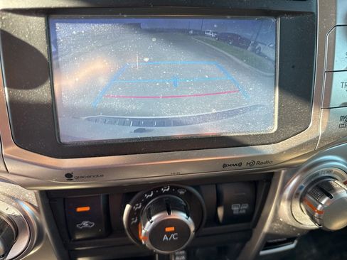 Used 2017 Toyota 4Runner SR5 RWD image 27