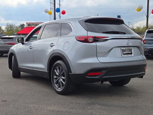 Used 2023 MAZDA CX-9 Touring image 17