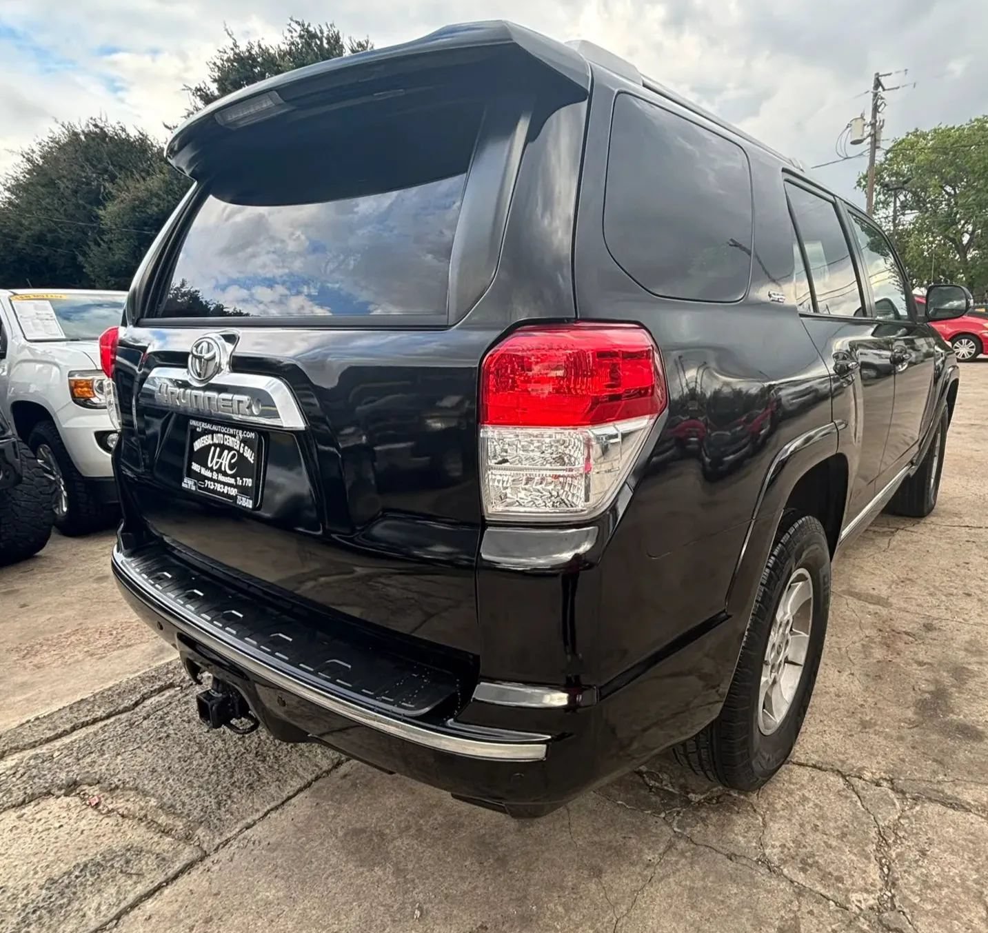 Used 2011 Toyota 4Runner SR5 w/ Convenience Pkg RWD image 8
