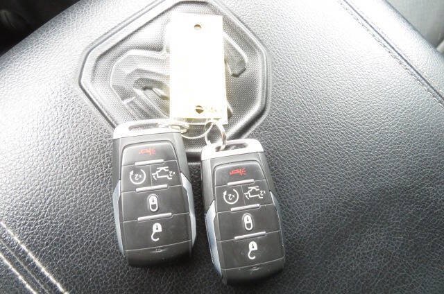 Used 2021 RAM 1500 Laramie AWD/4WD image 33