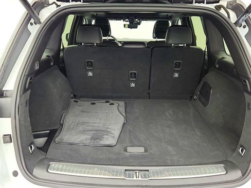 Used 2023 Jeep Grand Cherokee Overland w/ Adv Protech Group III image 21