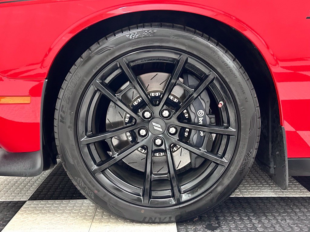 Certified 2017 Dodge Challenger T/A RWD image 8