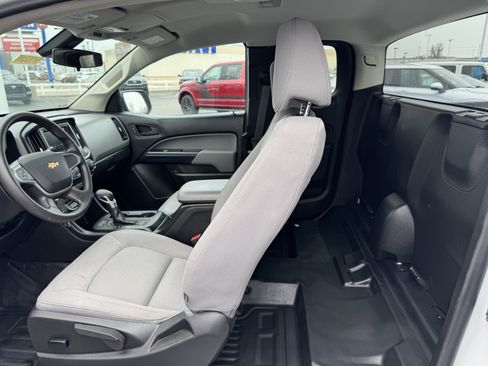 Used 2022 Chevrolet Colorado W/T w/ WT Convenience Package image 29