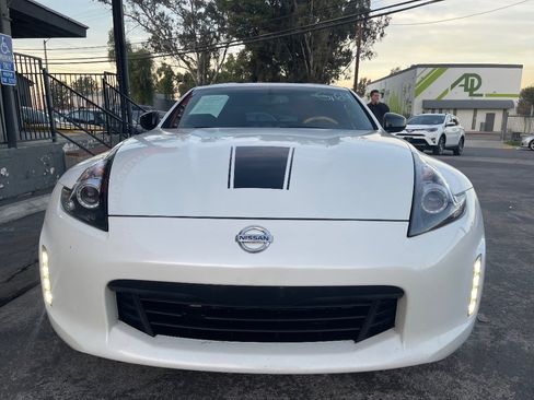 Used 2019 Nissan 370Z Coupe w/ Z34 Heritage Edition - White image 2