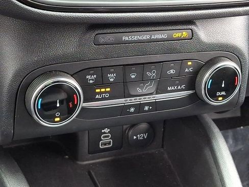 Used 2025 Ford Escape ST-Line AWD/4WD image 15