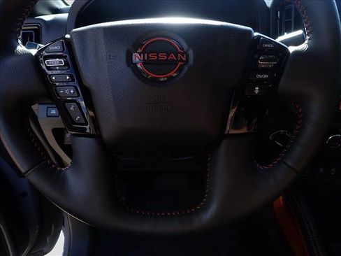 Used 2025 Nissan Frontier PRO-4X w/ Pro Premium Package AWD/4WD image 17