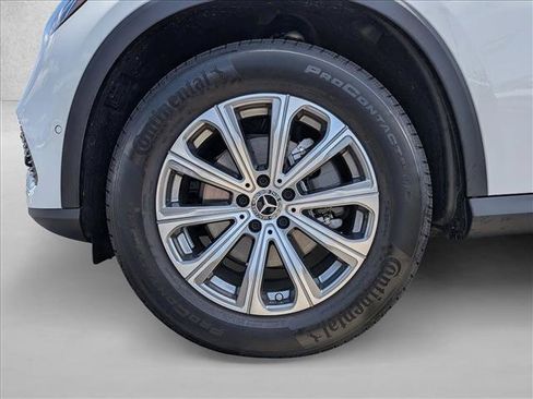Used 2026 Mercedes-Benz GLC 300 4MATIC image 24