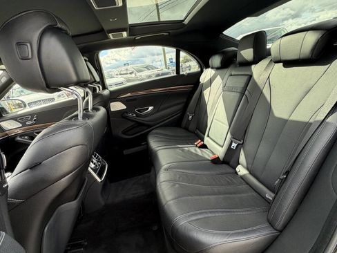 Used 2015 Mercedes-Benz S 550 4MATIC Sedan image 20