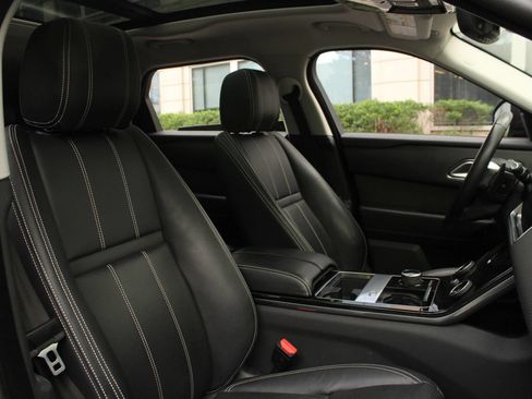 Used 2020 Land Rover Range Rover Velar S AWD/4WD image 29