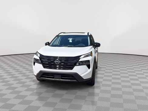 New 2026 Nissan Rogue SV AWD/4WD image 4