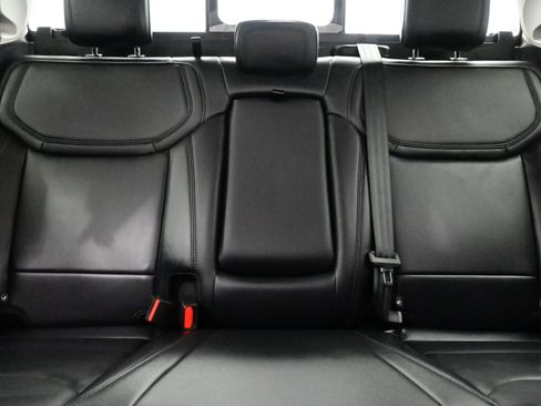 Used 2024 Ford Maverick Lariat w/ Black Appearance Package image 15