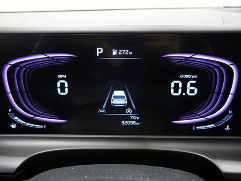 Used 2025 Kia Seltos S FWD image 14