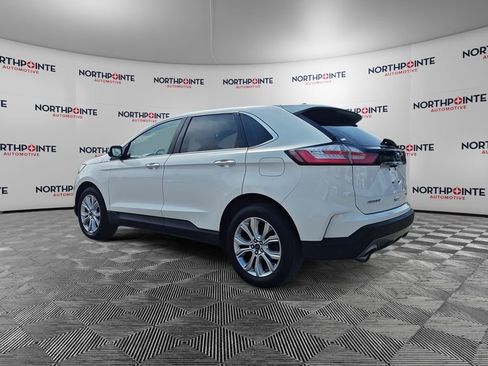 Used 2020 Ford Edge Titanium image 4