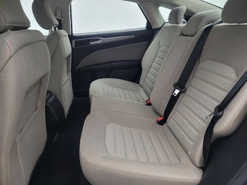 Used 2019 Ford Fusion S FWD image 18