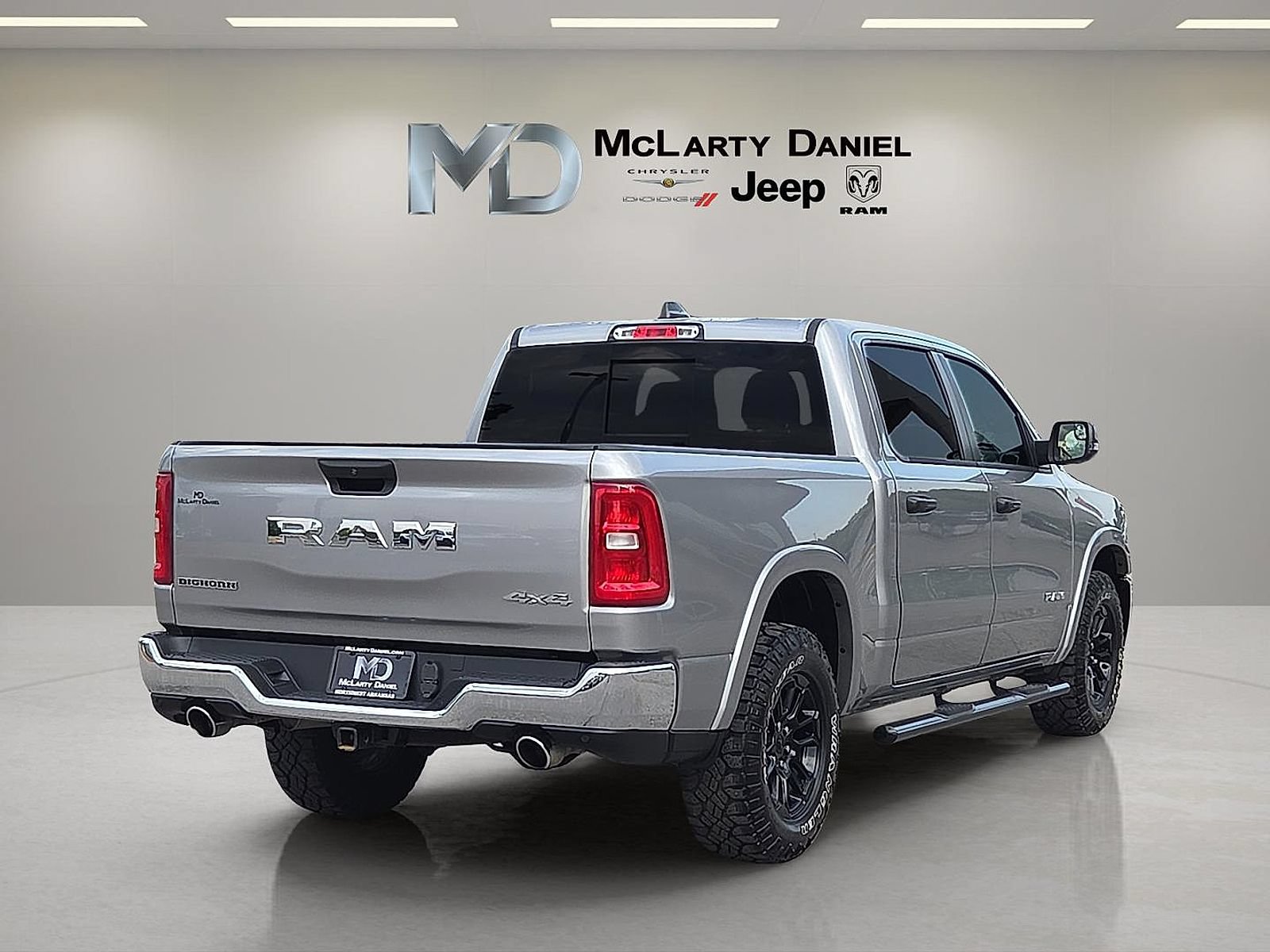 Used 2025 RAM 1500 Big Horn AWD/4WD image 5