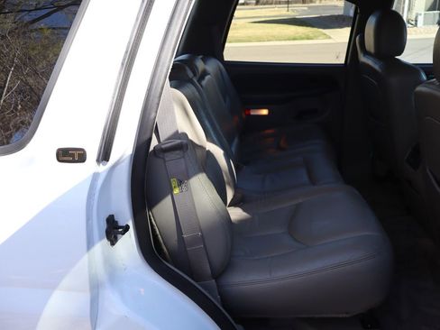 Used 2003 Chevrolet Tahoe LT image 21