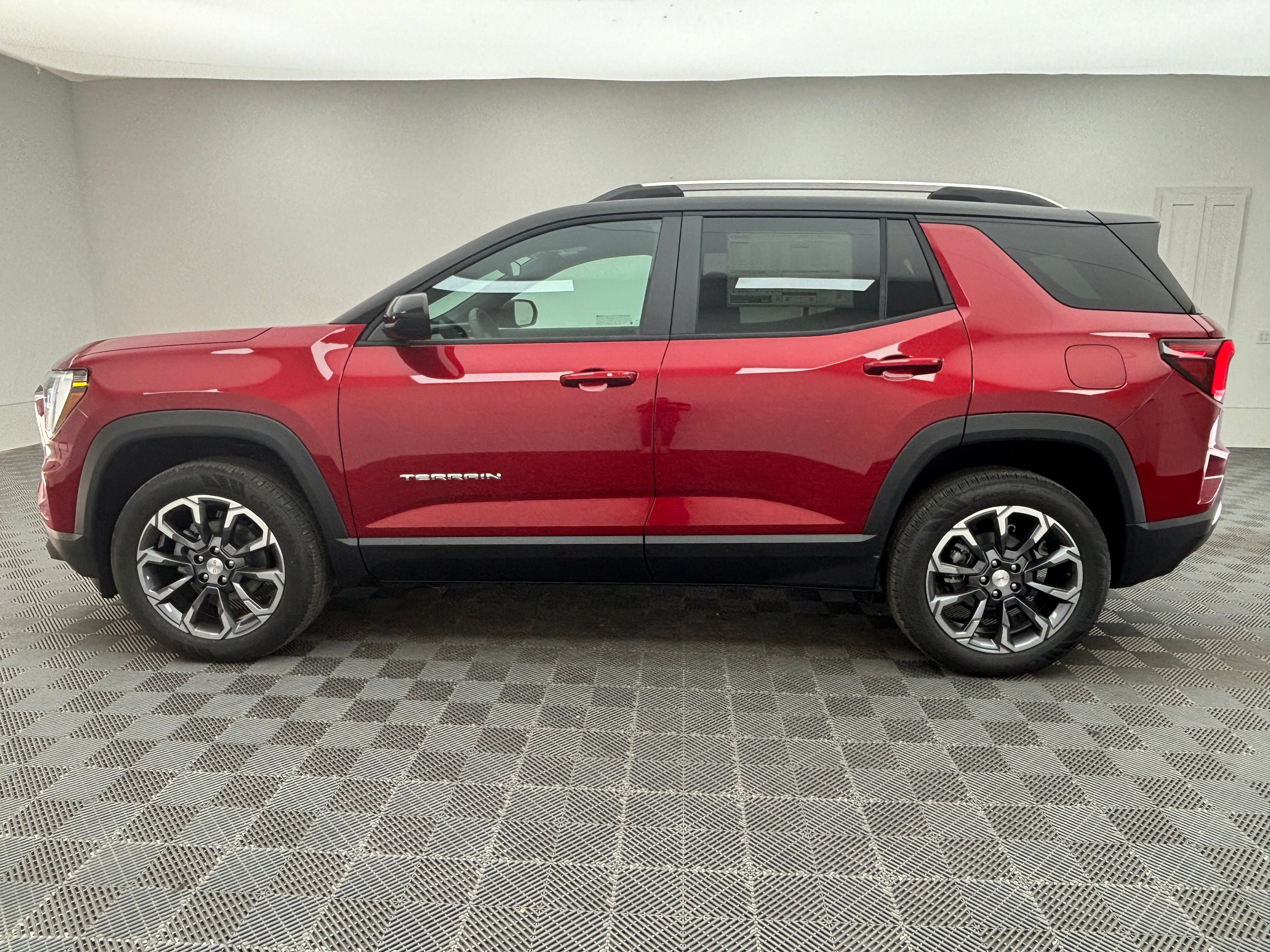 New 2027 GMC Terrain Elevation w/ Elevation Premium Package FWD image 13