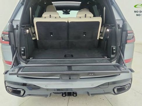 Used 2024 BMW X7 xDrive40i w/ Executive Package AWD/4WD image 14