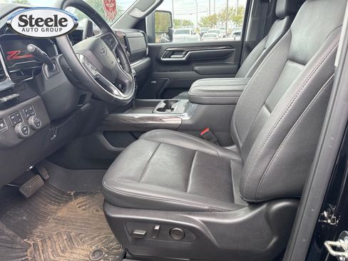 Used 2025 Chevrolet Silverado 2500 LTZ w/ Trail Boss Package AWD/4WD image 10